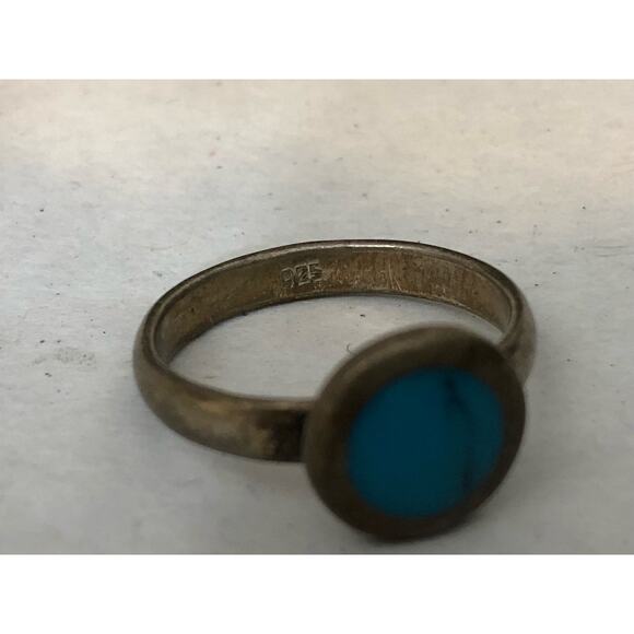 Sterling Silver Turquoise Ring Small Round Center Stone Size 5.5 - Picture 2 of 8